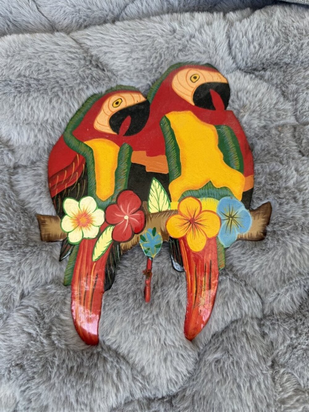 Vintage Metal Painted Wall Hook Rack Parrot Tropical Birds with 1 Hook